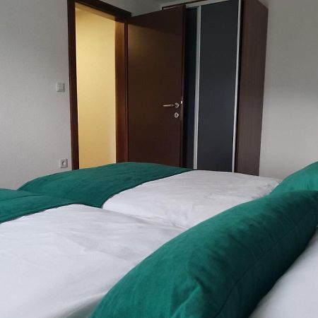 Apartments And Rooms Villa Majestic บีฮัช ภายนอก รูปภาพ