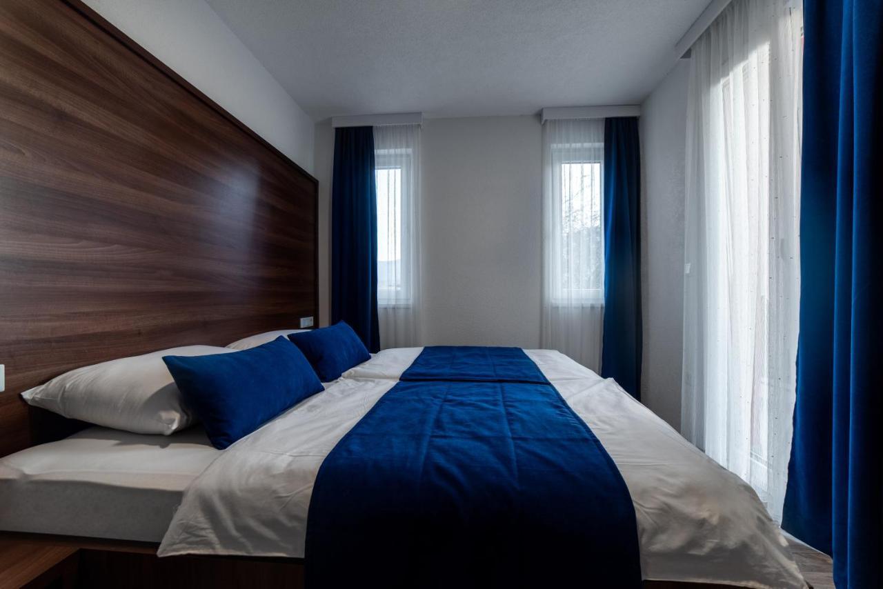 Apartments And Rooms Villa Majestic บีฮัช ภายนอก รูปภาพ