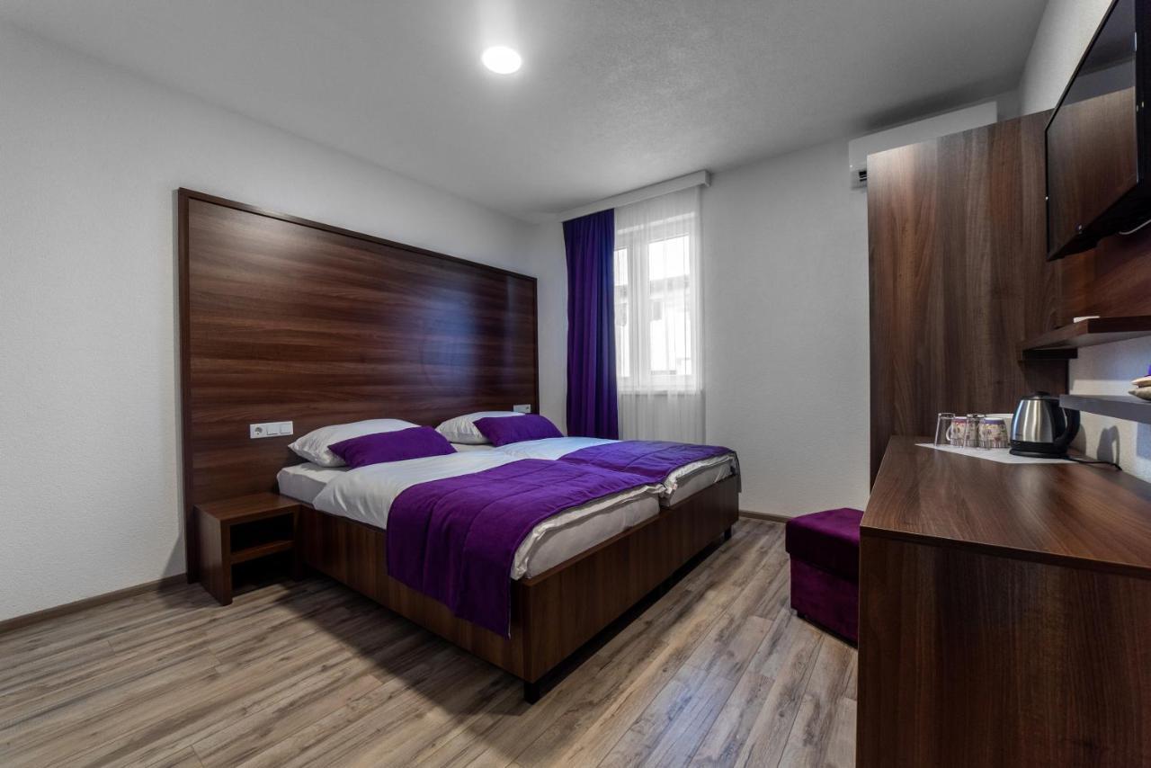 Apartments And Rooms Villa Majestic บีฮัช ภายนอก รูปภาพ